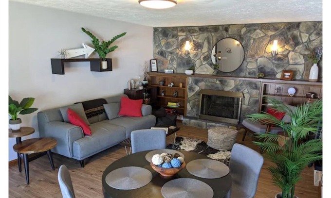Canton House | Cozy HOF Vacation Home with Exercise Room