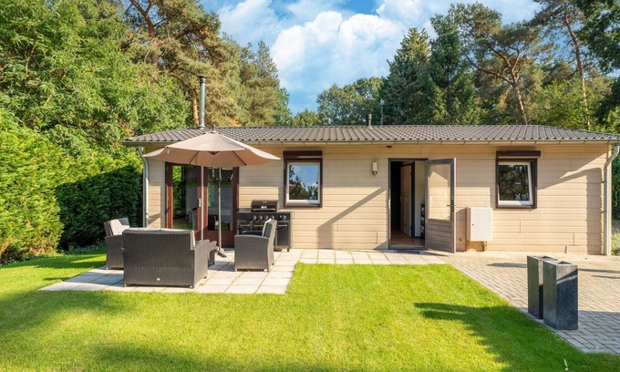 Langstraat House | Cozy holiday home in Meijel with sauna