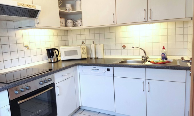 Berumbur House | Cozy holiday home near the spa centre, outdoor/indoor pool and bathing lake