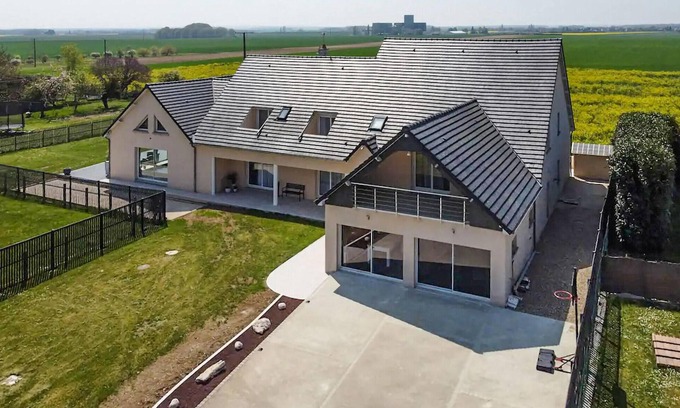 La Chapelle-Vendomoise House | Cozy home in La Chapelle-Vendômoise