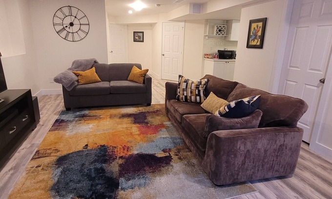 Amherstview Apartment | Cozy Home Away from Home