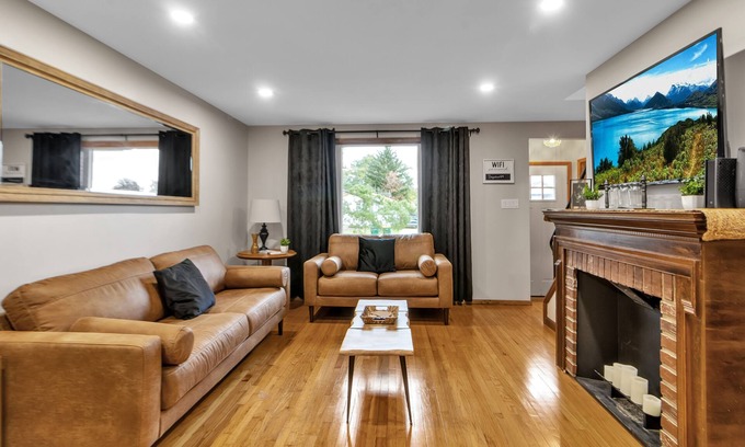 Blasdell House | Cozy home away from home near the Bills Stadium