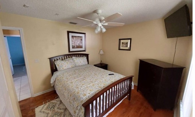 Royal Palm Beach Apartment | Cozy Home away from Home, Royal Palm Beach