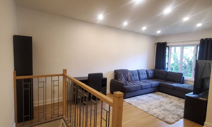 Laval Apartment | Cozy Home!