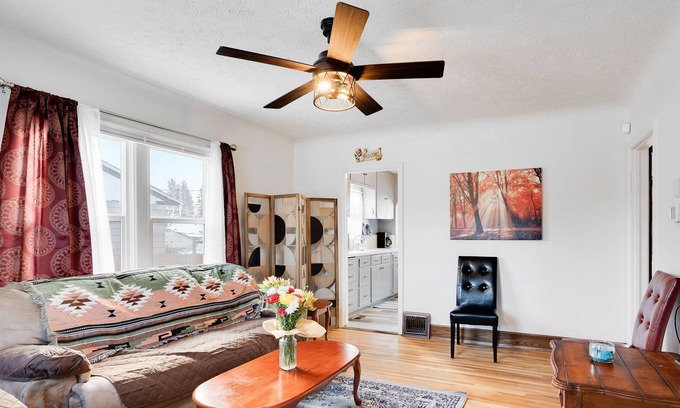 Northtown House | Cozy home - family - friends - work all