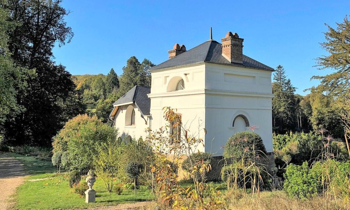 Saint-Cyr-en-Arthies House | Cozy home in Saint-Cyr-en-Arthies