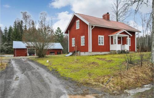 Charlottenberg House | Cozy Home In Charlottenberg With Wifi