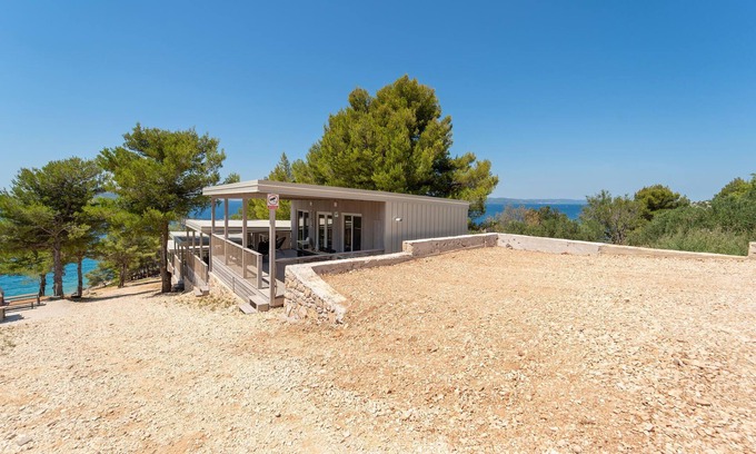 Drage House | Cozy home in Drage with kitchen