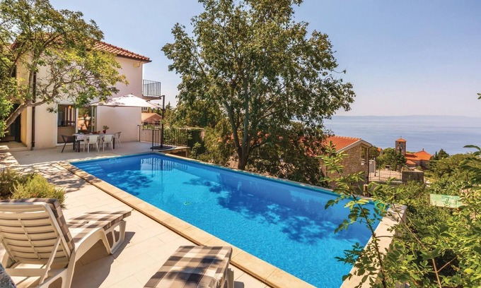 Srida sela House | Cozy home in Gornji Tucepi with WiFi