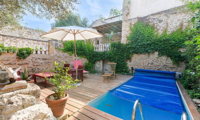 Montbazin House | Cozy home in MONTBAZIN with WiFi