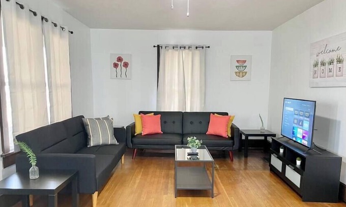 Shelbyville House | Cozy Home in Shelbyville, 10 min to Casino!
