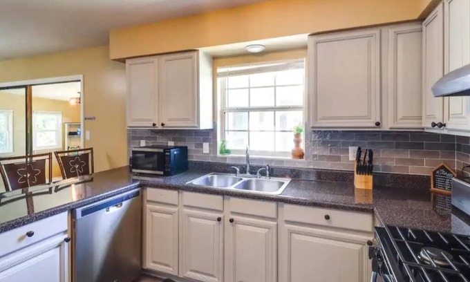 Silver Springs Shores House | Cozy Home in Silver Springs Shores in Ocala, FL