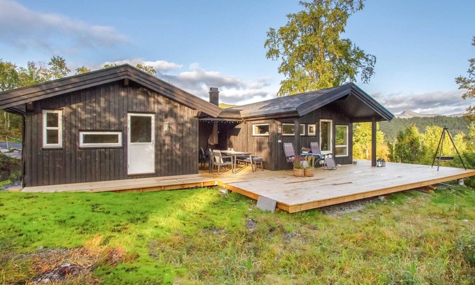 Sykkylven House | Cozy home in Sykkylven with kitchen
