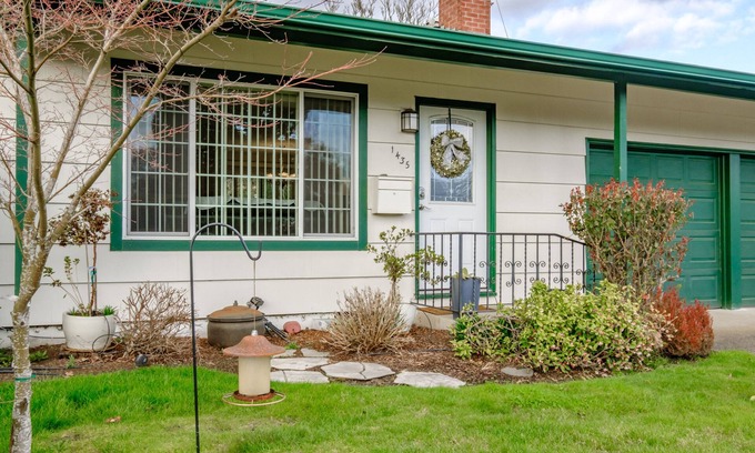 Corvallis House | Cozy Home in the Heart of Corvallis