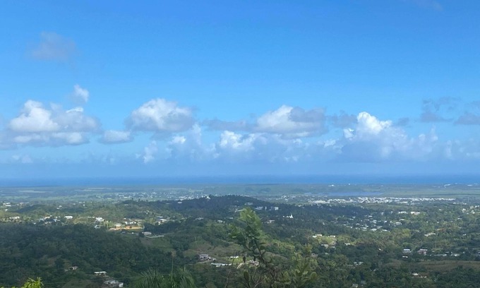 Hato Puerco House | Cozy home in the mountains near El Yunque, 20 min drive to the beach