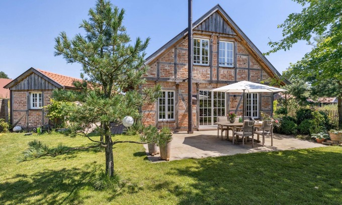 Warendorf House | Cozy home in Warendorf with WiFi