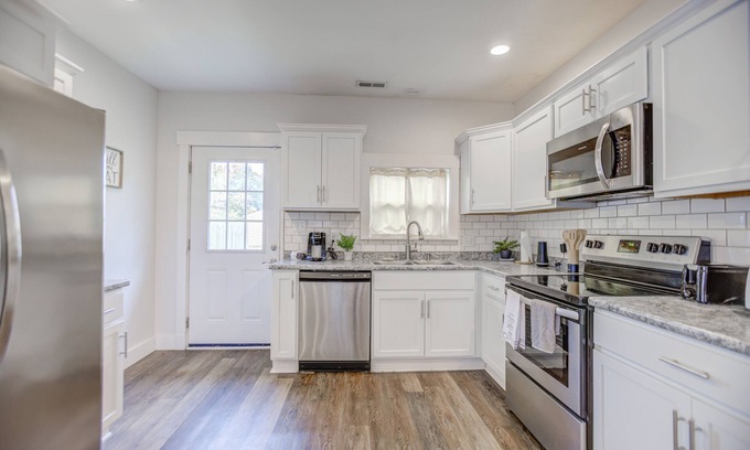 Indianapolis House | Cozy Home minutes away from downtown Indy