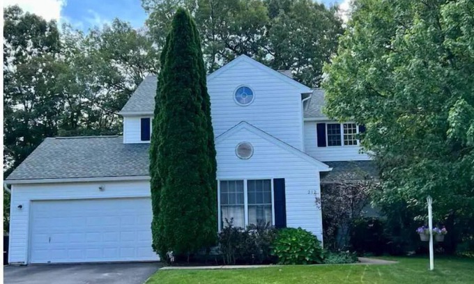 Port Matilda House | Cozy home minutes from campus