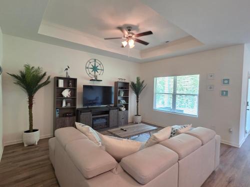 Bessemer House | Cozy home near BMH and Hoover