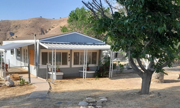 Bodfish House | Cozy Home Near Hot Springs, Isabella Lake and The Kern River.