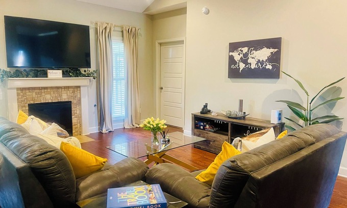 Northport House | Cozy home nearby UA & Hospitals