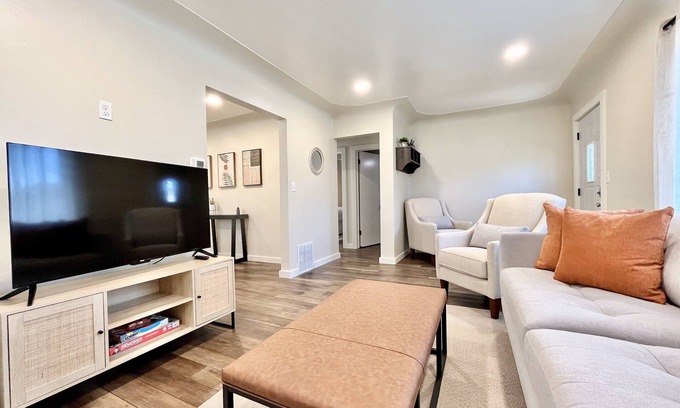 Grand Rapids House | Cozy home. Newly remodeled and easy access to all that Grand Rapids has to offer