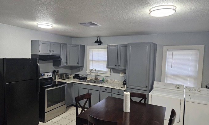 Hitchcock House | Cozy Home, quiet neighborhood, close to everything!