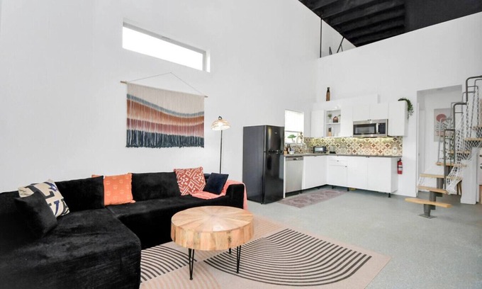 Fresno House | Cozy Home Sleeps11 High-Speed@WiFi500MBPS+