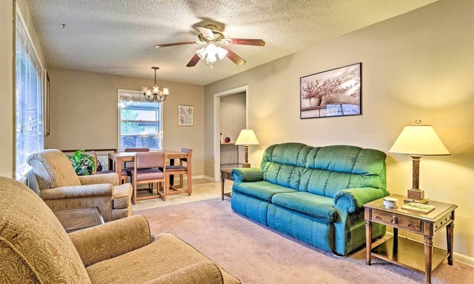 Oxford House | Cozy Home w/Grill: Walkable Oxford Location