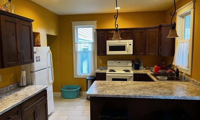 Menominee House | Cozy Home with great location close to waterfront