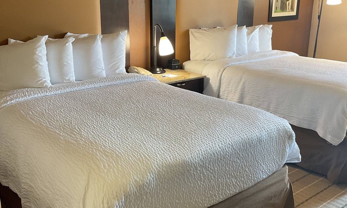 Wheatland Apartment | Cozy hotel suite in lovely Oklahoma City with WiFi, AC