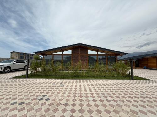 Cholpon-Ata Ski Chalet | Cozy house 7 min walk from beach