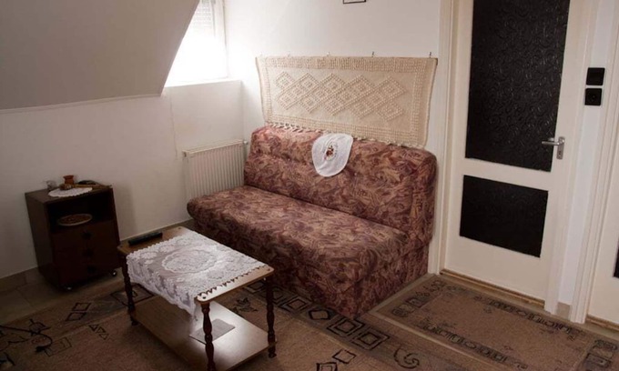 Revfulop House | Cozy house a stone's throw from Lake Balaton