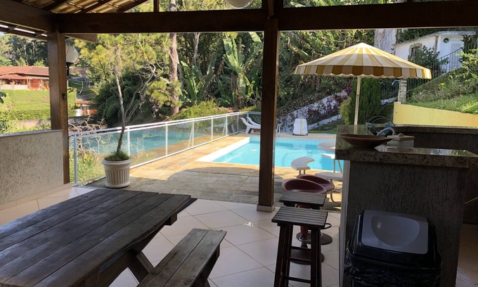 Teresopolis House | Cozy house, fireplace, swimming pool, barbecue. Best region in RJ.