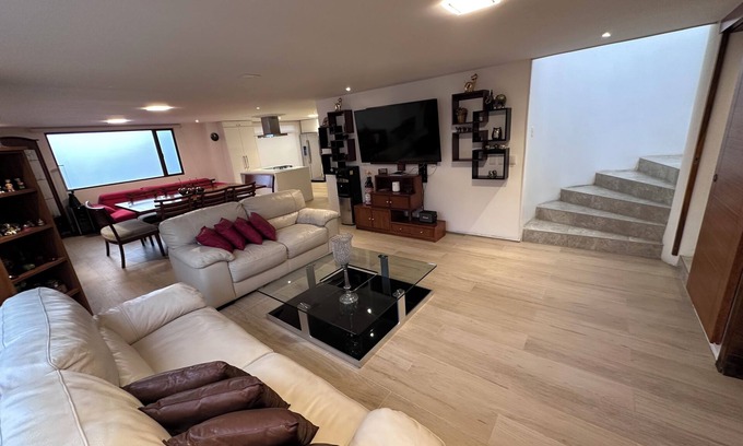 Tumbaco House | Cozy house near the airport in Quito, Tumbaco, ideal for families.