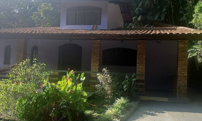 Boicucanga Beach House | Cozy House on Boiçucanga Beach - 12 People with Wi-fi