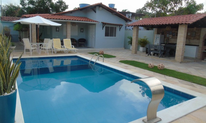 Toquinho House | Cozy house on Serrambi beach. Sleeps 10 people comfortably.