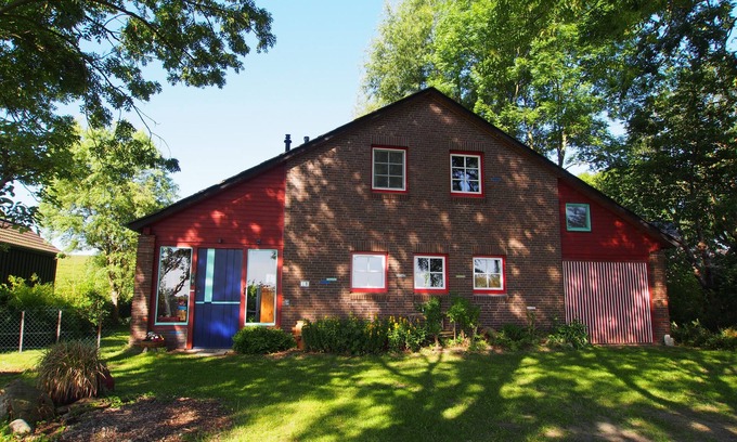 Bielenberg House | Cozy house right on the dike - with a large, dreamy apple orchard