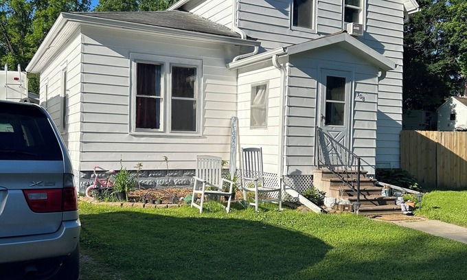 Preston House | Cozy house/small town living. Attractions include trout capital of Minnesota