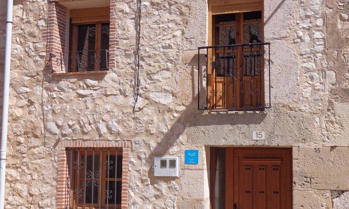 La Vid y Barrios House | Cozy house to disconnect
