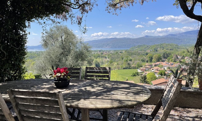 Besozzo House | Cozy house with stunning views of Lake Maggiore