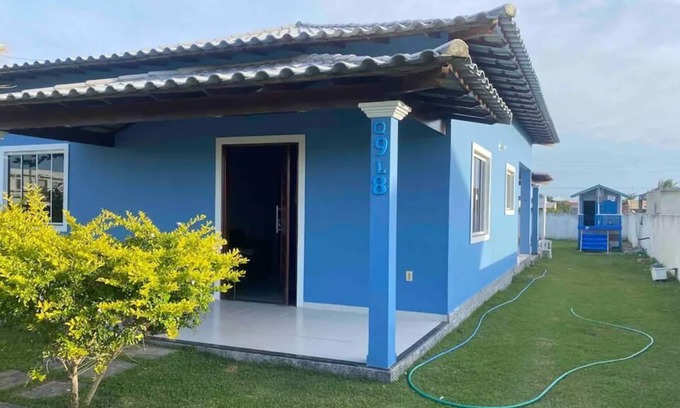 Sao Vicente de Paula House | Cozy house with swimming pool in condominium with lagoon.