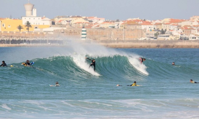 Peniche House | * Cozy House with Terrace in front of the Ocean *