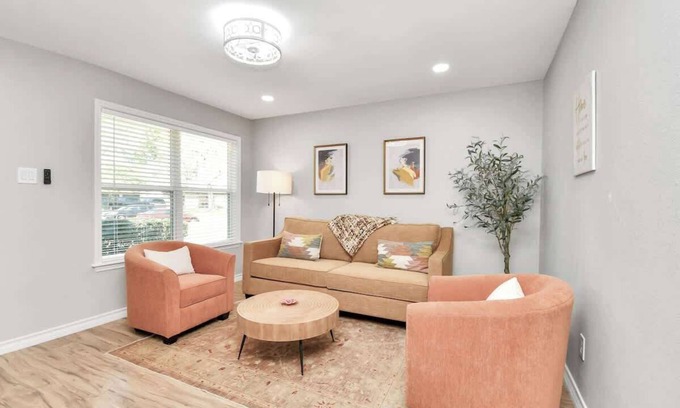 North Shore House | Cozy Houston Haven-Near Downtown & NRG