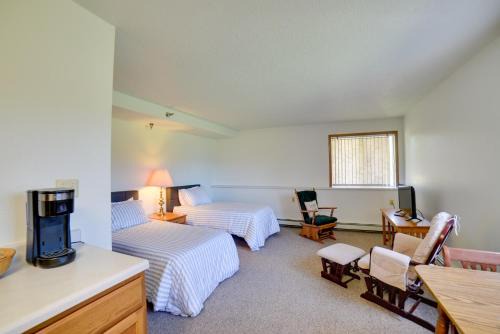 Jasper Apartment | Cozy Jasper Studio Near State Parks and Hiking!