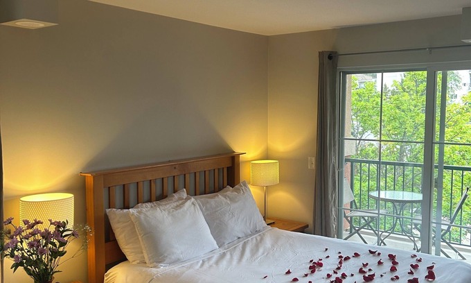 Quail Ridge Apartment | Cozy Kelowna Retreat! (208B)