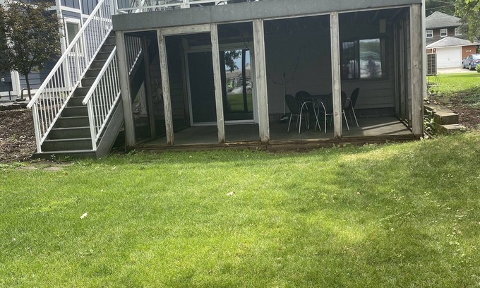 Excelsior House | Cozy Lake House on Lake Minnewashta