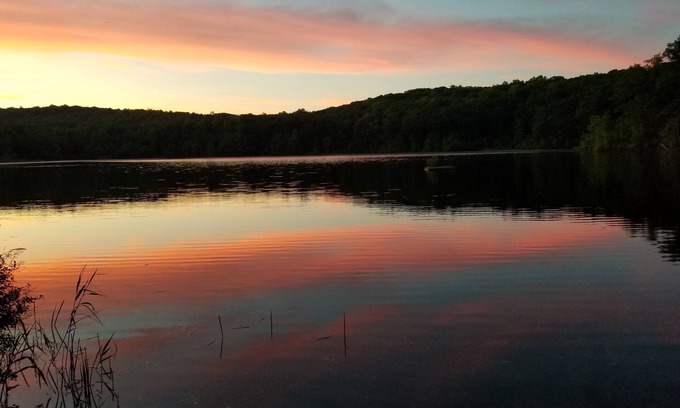 Pawling House | Cozy lake house retreat!