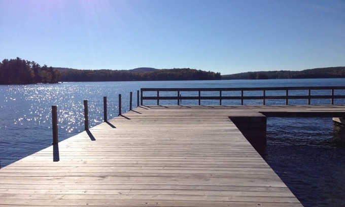 Blodgett Landing House | Cozy Lake Sunapee House With Lake View