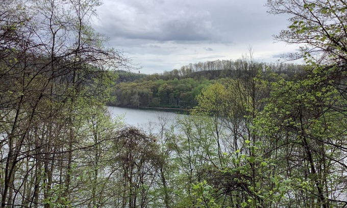 Markleysburg Cottage | Cozy Lake View Cottag , Perfect for a Romantic Getaway! Laurel Highlands of Pa.